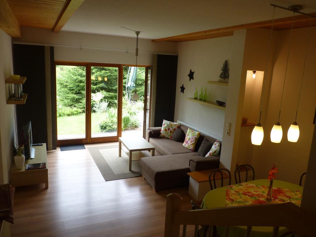 Haus Zur Eule Apartment Todtnau Phòng bức ảnh